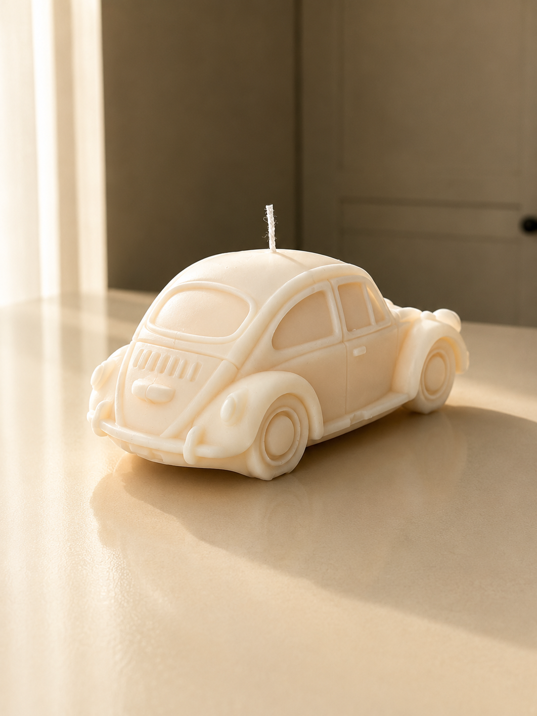 VW Käfer Kerze aus Rapswachs | Handgefertigte Designkerze