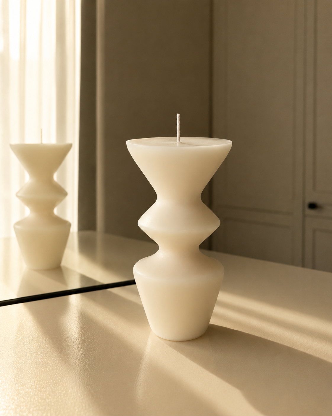 Skulpturkerze „Vase” aus Rapswachs