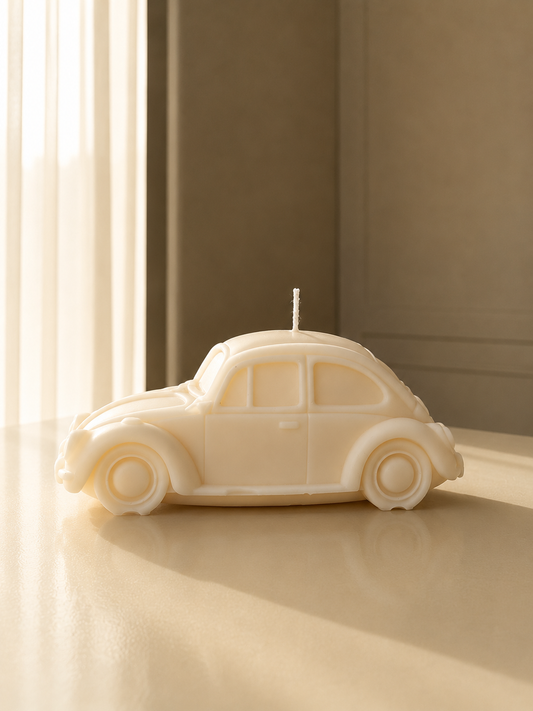 VW Käfer Kerze aus Rapswachs | Handgefertigte Designkerze